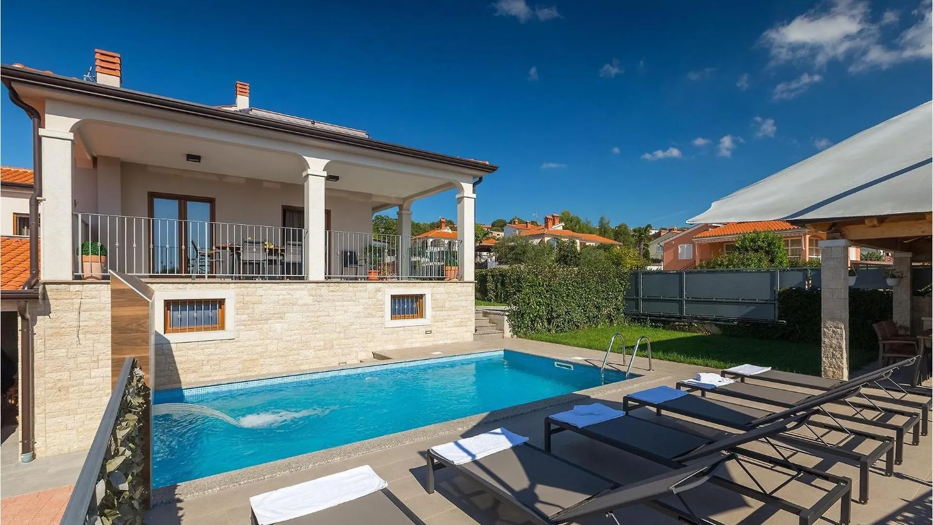 Villa Sime بوريتش