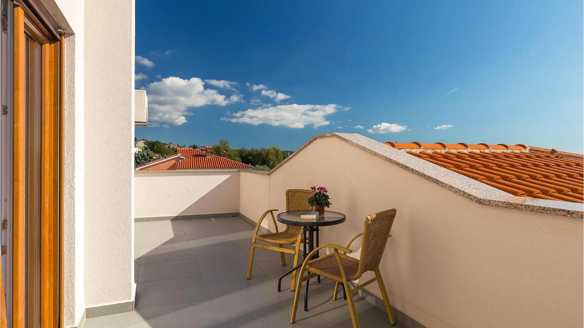Villa Sime بوريتش بيت للعطل